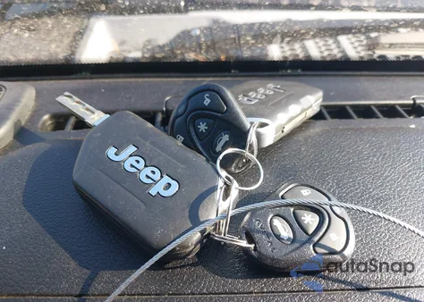 2018 Jeep Wrangler Unlimited Sport 4X4 z USA, uszkodzony, nr VIN 1C4HJXDN5JW247673